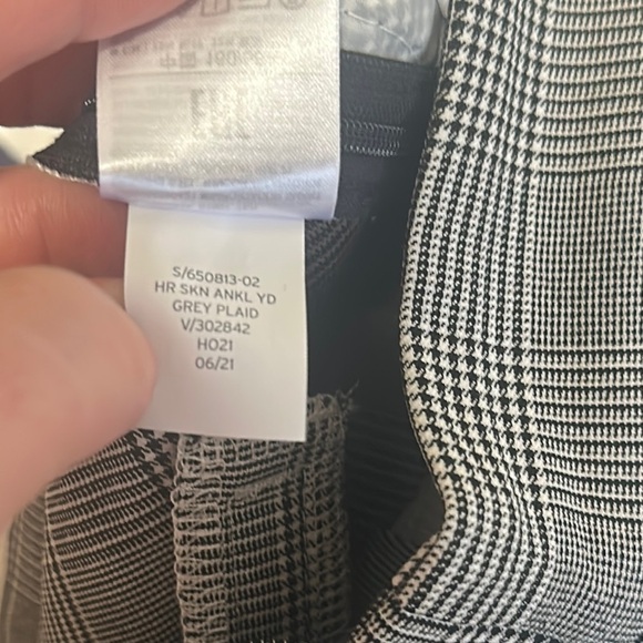 Brand New With Tags GAP Checkered Gray High Rise Skinny Ankle Trousers Size 2 - Picture 9 of 12